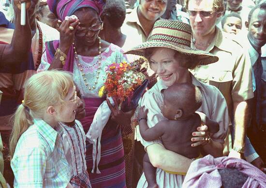 14-Rosalynn-Carter-holds-child-as-Amy-looks-on_Lagos-Nigeria_-4-2-78.jpg