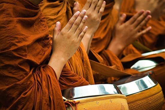 Buddha-Weekly-Praying-Hands-Monks-Buddhism.jpg