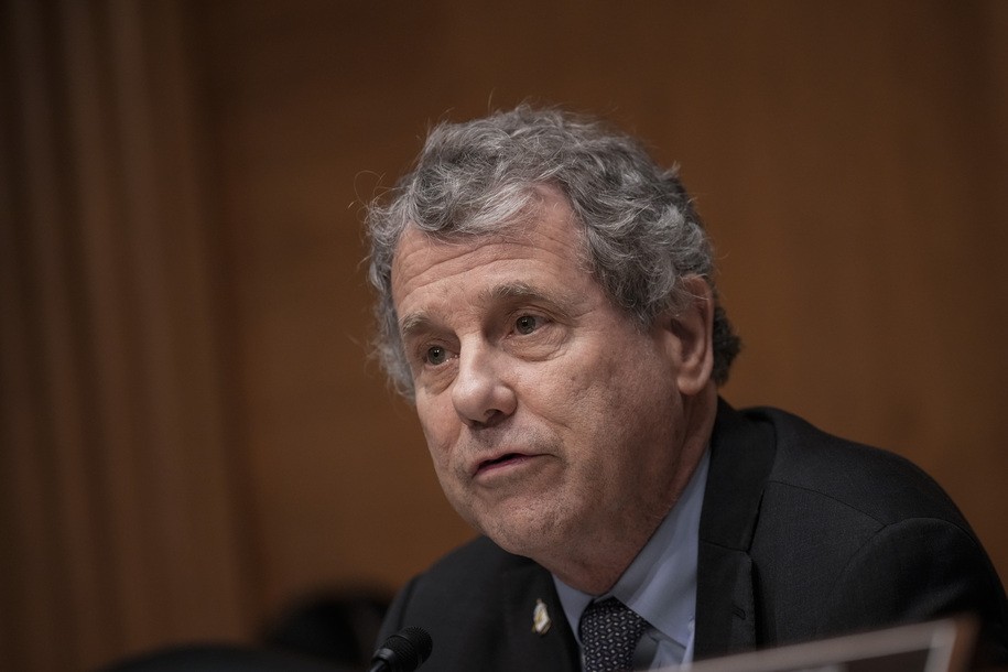 WASHINGTON, DC - APRIL 27: Committee chairman Sen. Sherrod Brown (D-OH) speaks during a Senate Banking Committee hearing on oversight of credit reporting agencies, on Capitol Hill April 27, 2023 in Washington, DC. The hearing featured testimony from leaders of the three largest national credit reporting agencies. (Photo by Drew Angerer/Getty Images)