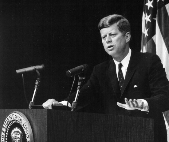 381091 40: President John F. Kennedy speaks at a press conference September 13, 1962. (Photo by National Archive/Newsmakers)